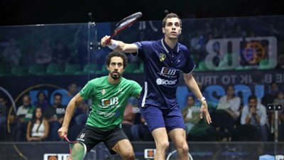 علي فرج يتأهل إلى نصف نهائي بطولة مصر الدولية للإسكواش