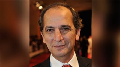 لحظات إنسانية لا تنسى يرويها النجوم عن هشام سليم