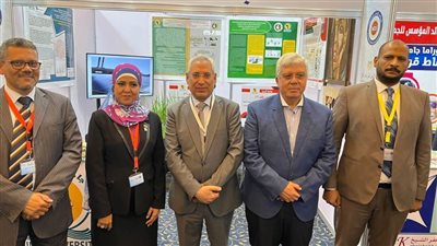 وزير التعليم العالي يطلع على النماذج التطبيقية للمشروعات والأبحاث العلمية لجامعة المنيا 
