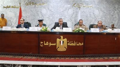 محافظ سوهاج يتابع الاستعدادات للتدريب العملي المشترك لمواجهة الأزمات والكوارث 