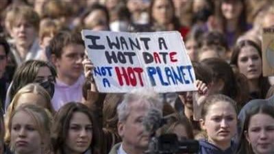 شباب العالم يحتج ضد تأثير تغير المناخ على الفقراء