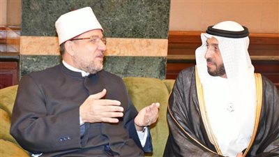 رئيس الهيئة العامة للشئون الإسلامية والأوقاف بالإمارات: الرئيس السيسي يرعى القرآن وأهله 