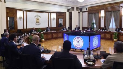    رئيس الوزراء: منظومة النقل الذكي ستٌدخل طرق مصر مرحلة جديدة تتواكب والنهضة الشاملة بالقطاع