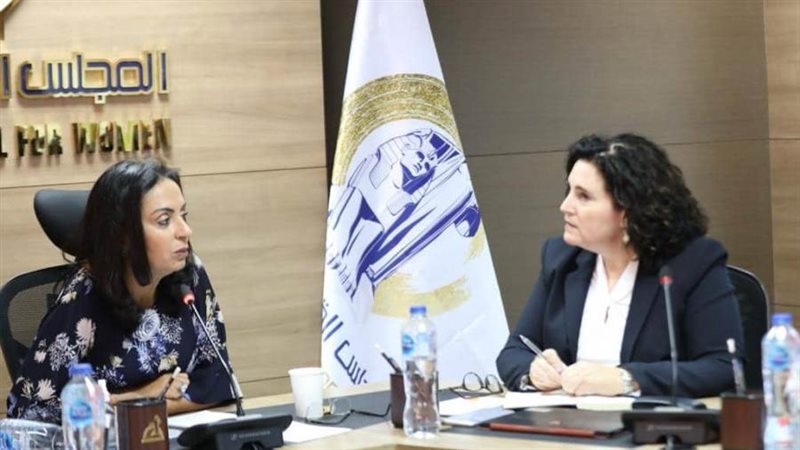 مايا مرسي مع ممثلي