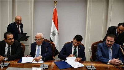 وزير الرياضة ومحافظ بورسعيد يوقعان تدشين استاد المصري الجديد