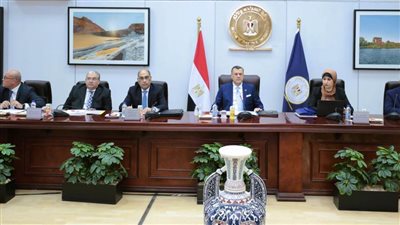 عيسى يترأس اجتماع المجلس الأعلى للآثار