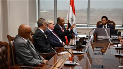 وزير الرياضة يبحث استعدادات استضافة مصر لبطولة إفريقيا لهوكي الخماسي 