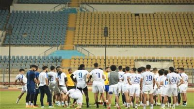 الاسماعيلي يؤدي مرانه الصباحي في معسكره المغلق بالقاهرة استعدادا للموسم الجديد