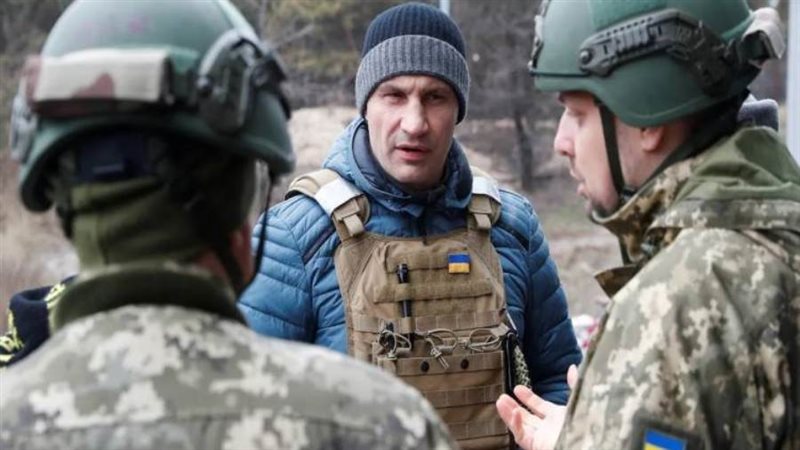 إطلاق نار داخل مكتب