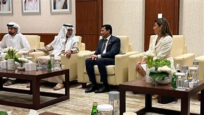 وزير الشباب يشهد الجلسة الافتتاحية للمنتدى الدولي للاتصال الحكومي بالشارقة 