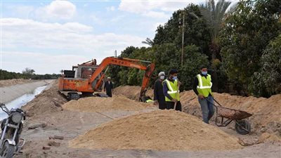 متابعة مشروعات مياه الشرب والصرف الصحي بقرى المبادرة الرئاسية 