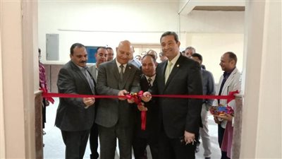 رئيس جامعة بنها يفتتح عيادات الأسنان المتخصصة بكليتي الهندسة والزراعة