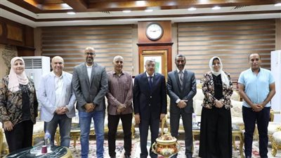 اللجنة التنفيذية للمبادرة الوطنية للمشروعات الخضراء الذكية تختتم أعمالها برئاسة محافظ المنيا