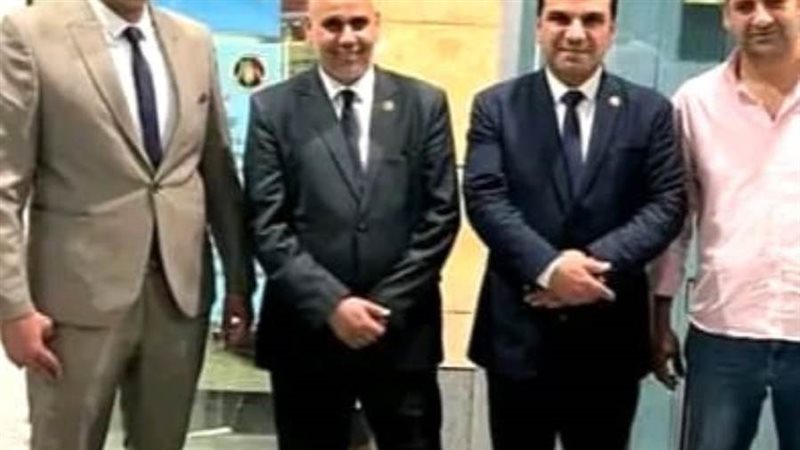 جمارك مطار برج العرب