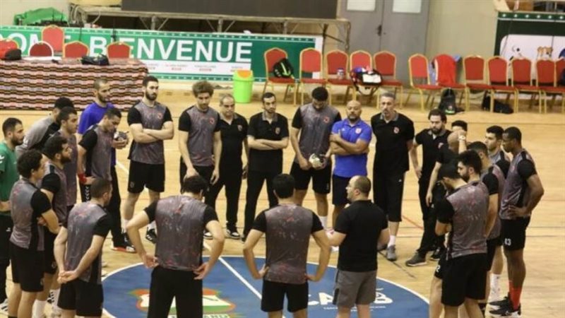 يد رجال الأهلي