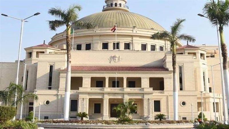 جامعة القاهرة