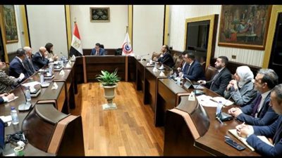 وزير الصحة يبحث مع شركة لتطبيق تكنولوجيا الذكاء الاصطناعي التعاون بالمنظومة الصحية