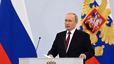 بوتين: أوراق الدولار واليورو المطبوعة لن تطعم أو تدفئ أي إنسان في العالم