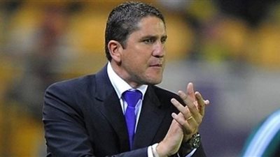 صفقة أكينولا وسعادة جاريدو وإيقاف قيد المصري.. النشرة الرياضية