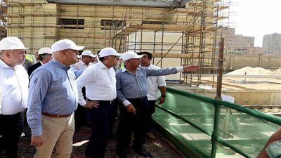 رئيس الوزراء يتفقد مشروع محطة سكك حديد مصر بمنطقة بشتيل بالجيزة