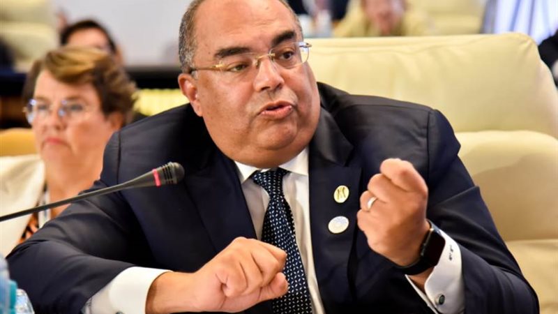 رائد المناخ