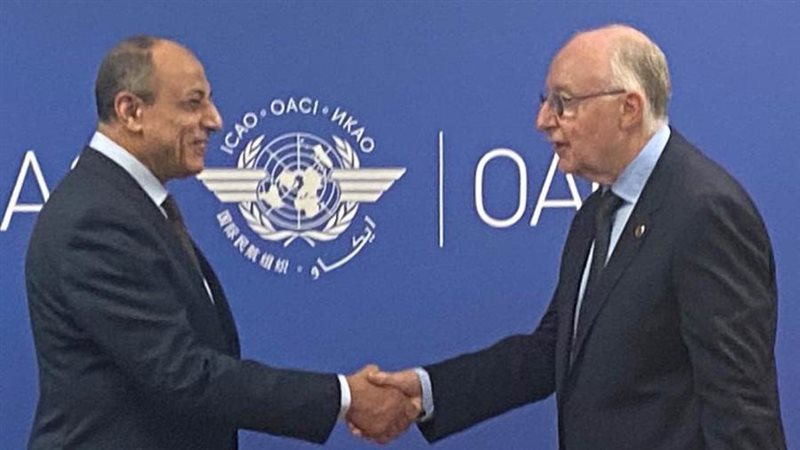 وزير الطيران الفريق