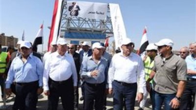 رئيس الوزراء يتفقد محطة السلام إحدى محطات الأتوبيس الترددي BRT 