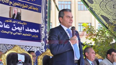 نائب رئيس جامعة كفر الشيخ يستعرض أعمال المهرجان الرياضي