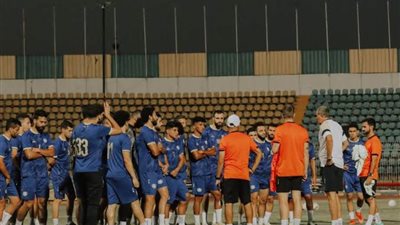 الإسماعيلي يخوض مرانه المسائي بمعسكره المُغلق بالقاهرة استعدادا للموسم الجديد