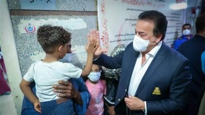 وزير الصحة يتفقد تطوير مستشفى دراو المركزي بأسوان