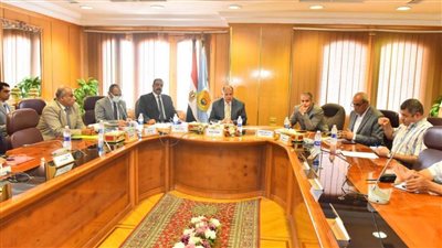 محافظ أسيوط يوافق على إنشاء 3 مراكز لتنمية الأسرة والطفولة بقرى صنبو بديروط والدوير بصدفا والواسطى بالفتح