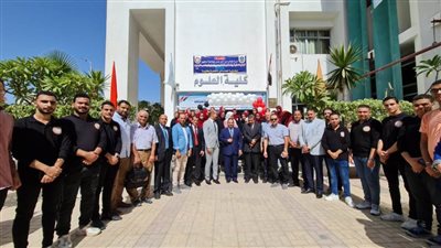 نائب رئيس جامعة دمنهور يتابع سير العملية التعليمية بالكليات