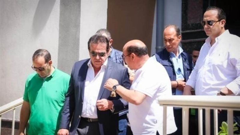 وزير الصحة ومحافظ