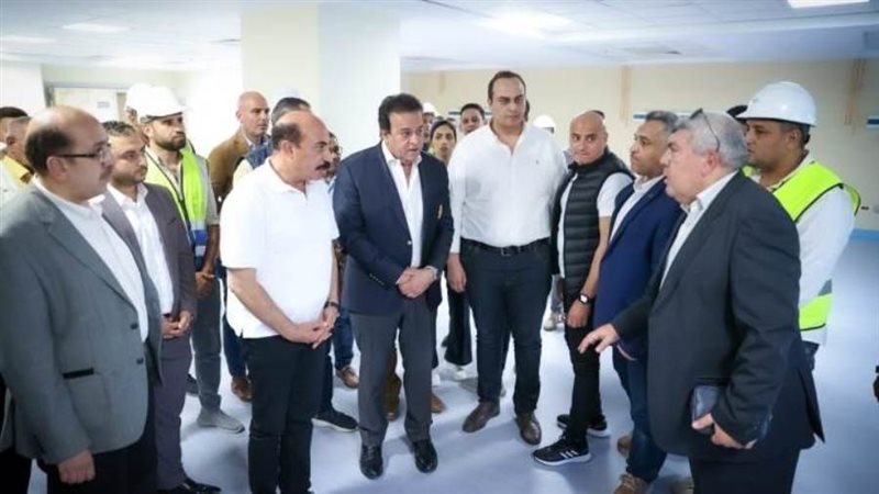 زيارة وزير الصحة
