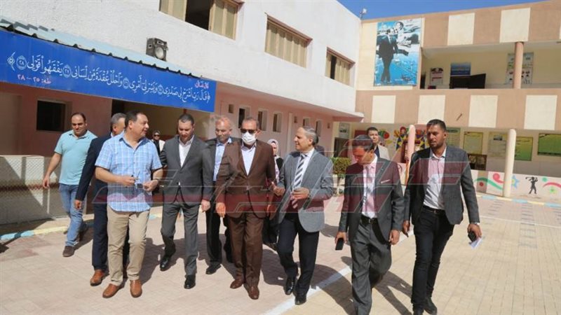 جولة المحافظ