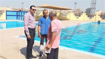 تنفيذ أعمال الأمن والسلامة بحمامات السباحة لتأمين رواده بكفر الشيخ