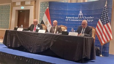 تفاصيل لقاء قيادات مصلحة الضرائب مع غرفة التجارة الأمريكية