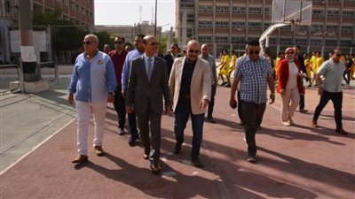 رئيس جامعة أسيوط يُعلن تخصيص 10 ملايين جنيه لتجديد ملاعب كلية التربية الرياضية