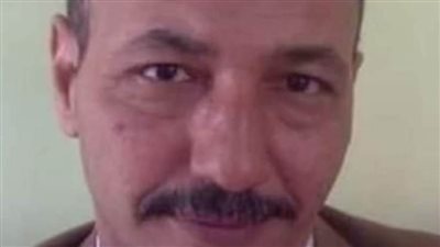  إداري يعتدي على مدير مدرسة بـ 