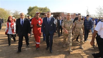 محافظ سوهاج ورئيس أركان 