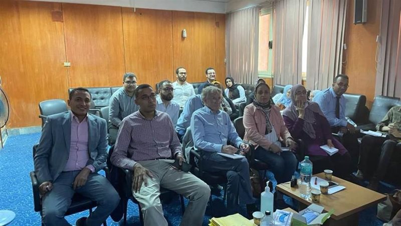 جانب من الورشه