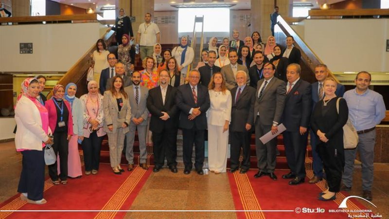 صوره تذكاريه لافتتاح