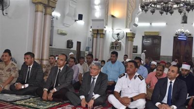 محافظ المنيا يشهد احتفالية مديرية الأوقاف بذكرى المولد النبوي الشريف