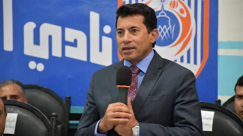 د. أشرف صبحى