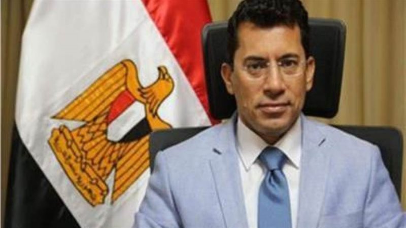 الدكتور أشرف صبحى