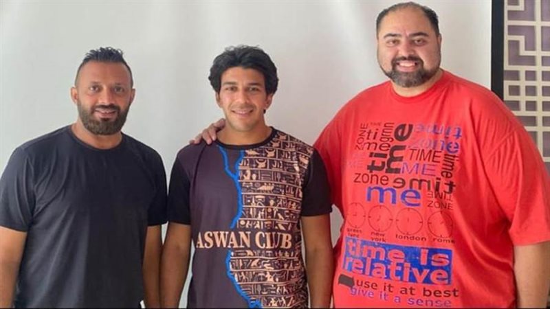 أسوان يتعاقد مع أحمد