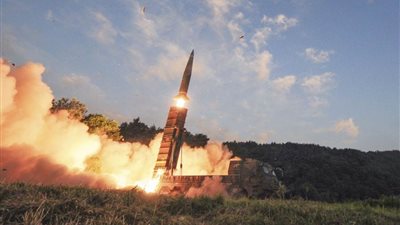 جيش كوريا الجنوبية يعتذر عن فشل إطلاق صاروخ باليستي تسبب في ذعر للسكان