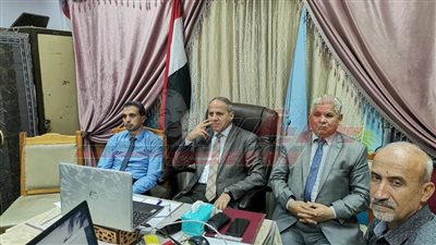 عدم ربط تسليم الكتب الدراسية بالمصروفات في كفر الشيخ