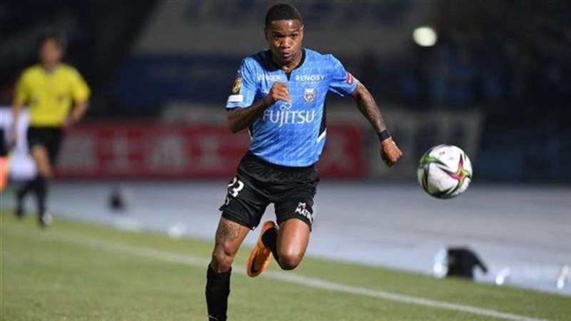 لاعب فريق كاواساكي