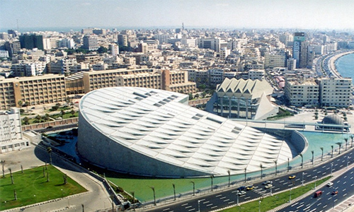 مكتبة الإسكندرية تفتتح مؤتمر "قرنان من العلاقات الفرنسية المصرية.. مصير وآفاق مشتركة"